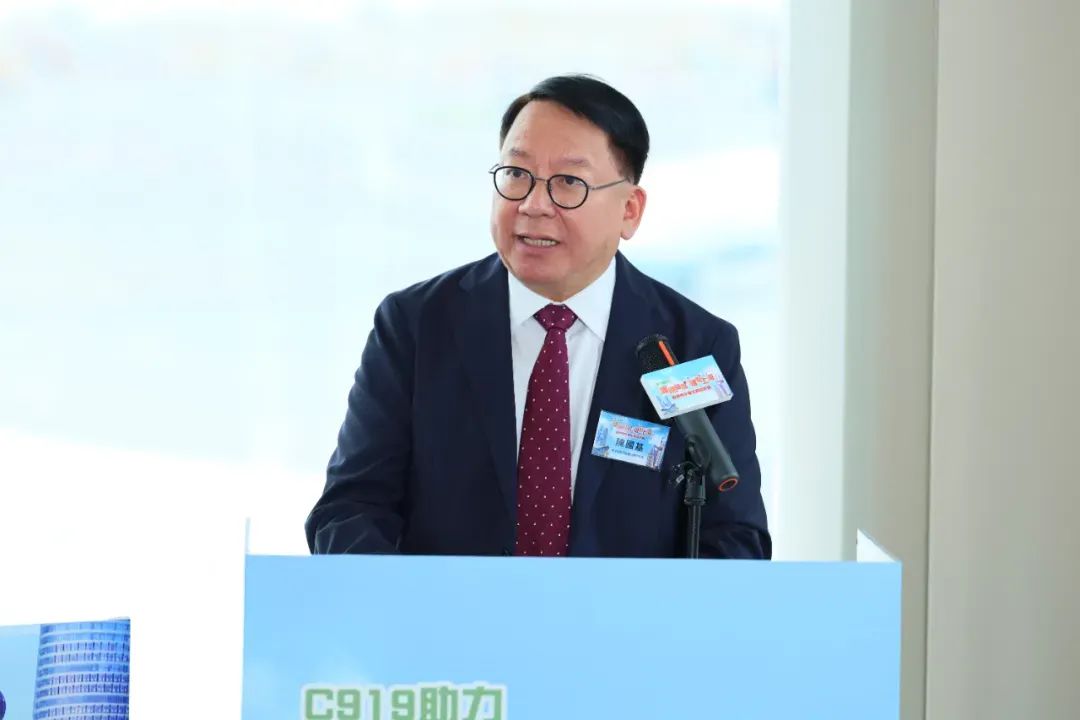 【實習啓動！C919國產大飛機首次跨境商業飛行，香港青年學生首批由港“飛”滬】