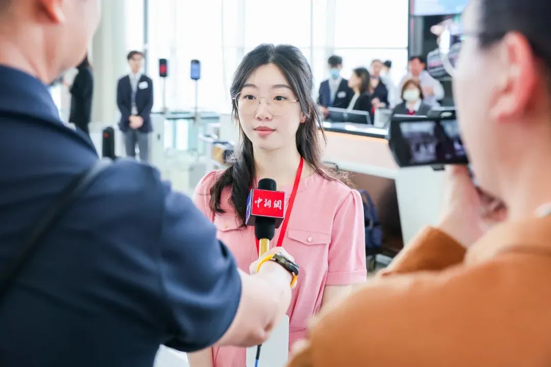 【實習啓動！C919國產大飛機首次跨境商業飛行，香港青年學生首批由港“飛”滬】